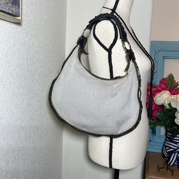 Vintage & Rare Dooney & Bourke Shoulder Bag - Picture 2 of 15